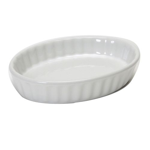Tuxton&reg; 5 Oz. White Oval Fluted Creme Brulee Dish