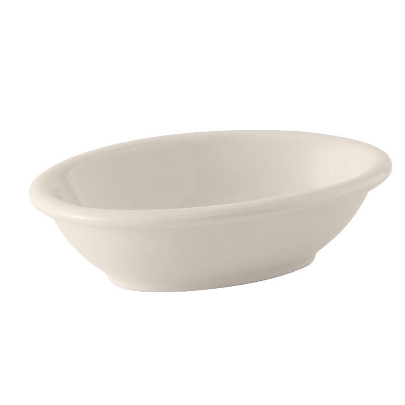 Tuxton&reg; 5 Oz. Eggshell Oval Fruit Dish