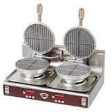 Wells Standard Double Waffle Baker w/ 7" Grids