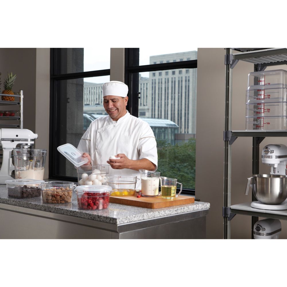Cambro Clear Camwear&reg; 1 Qt Measuring Cup