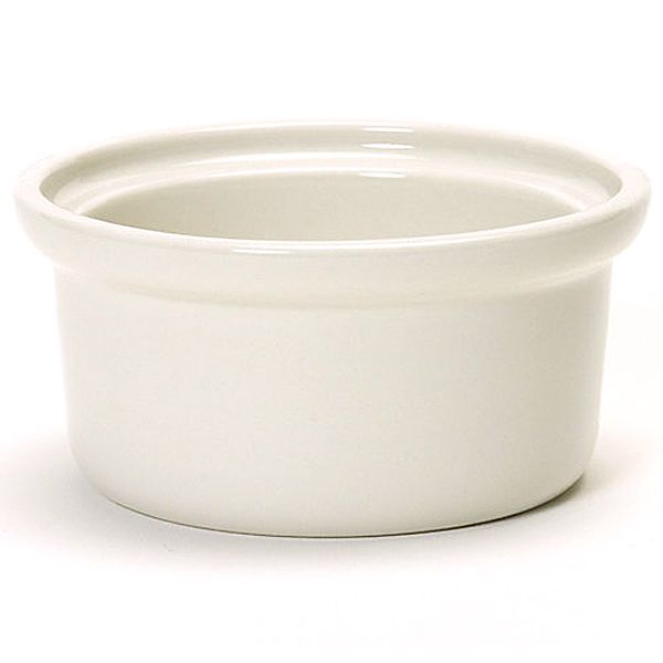 Tuxton&reg; 9.5 Oz. Eggshell Casserole Dish