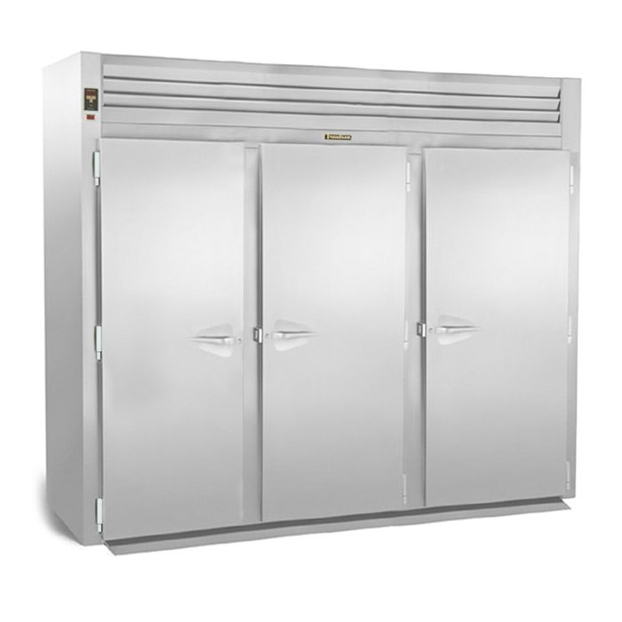 Traulsen R-Series RIF332LUT-FHS 3-Section Roll-In Freezer