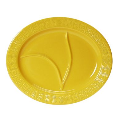 Tuxton&reg; 14-1/2" x 12-1/8" Mustard Oval Divided Platter