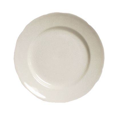 Tuxton&reg; Shell 10-7/8" Scalloped Edge Eggshell Plate