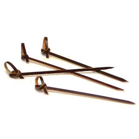 Unique Mfg. 4-1/2" Red Bamboo Pick