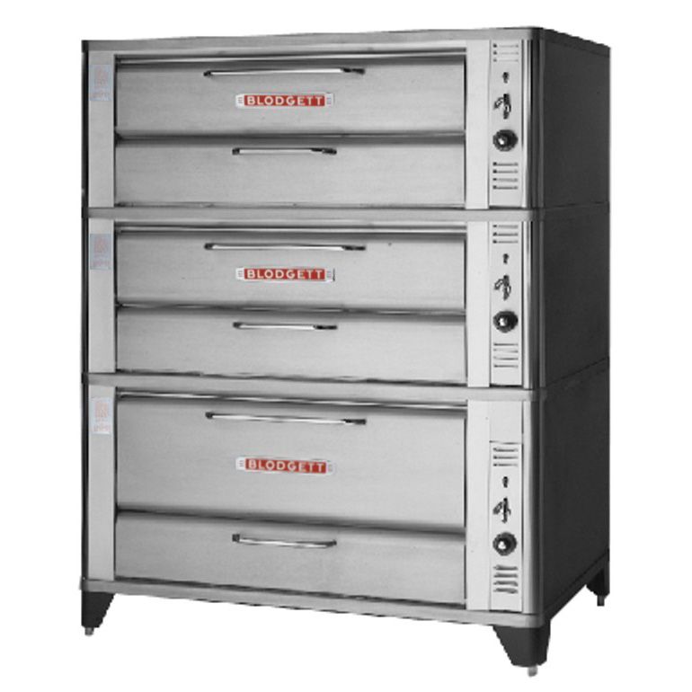 Blodgett 900 Series Gas Baking / Roasting Deck Type Triple Oven