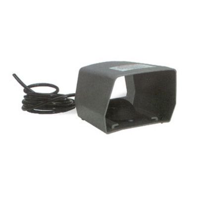 Vita-Mix&reg; Guarded Foot Control For Mix'n Machine