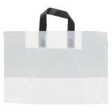 Command Pkg. White Plastic 16 x 11 x 8-In. Carry-Out Bag w/ Loop Hndl.