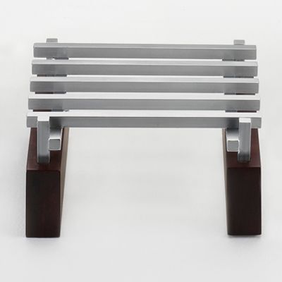 Cal-Mil Westport 10 x 10-1/2 x 7-3/4 Aluminum / Wood Rail Riser