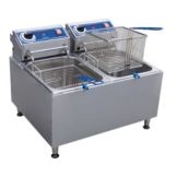Globe Food Equipment Countertop Electric 32 LB Oil Capacity Fryer