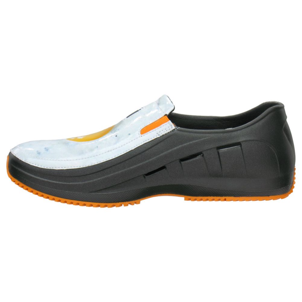 MOZO&reg; Sharkz Egg Size 8 Women's Kitchen Shoe