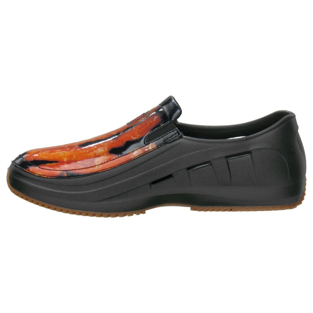 MOZO&reg; Sharkz Bacon Size 9 Women's Kitchen Shoe