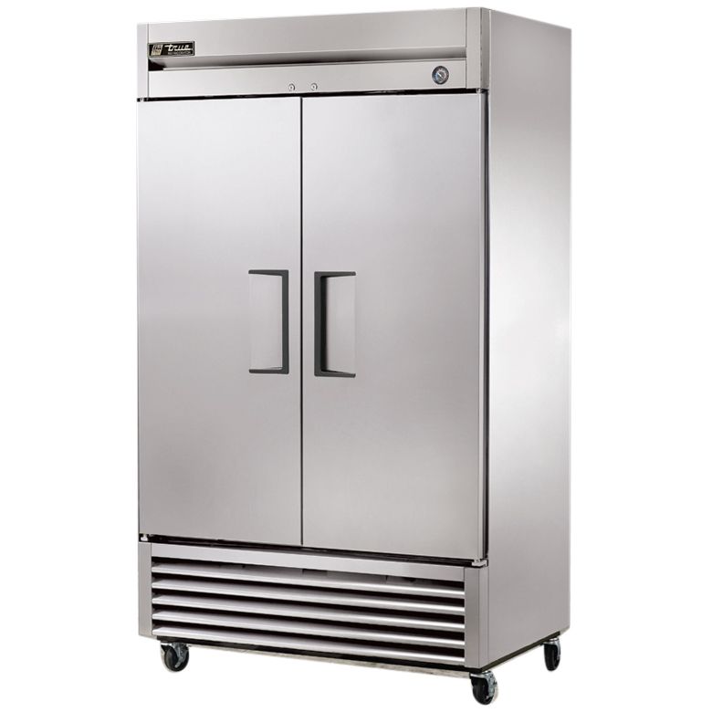 True Food Service 2 Door Reach-In Refrigerator