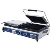 Globe Food Equip. Smooth Plate 14" Deluxe Double Sandwich Grill