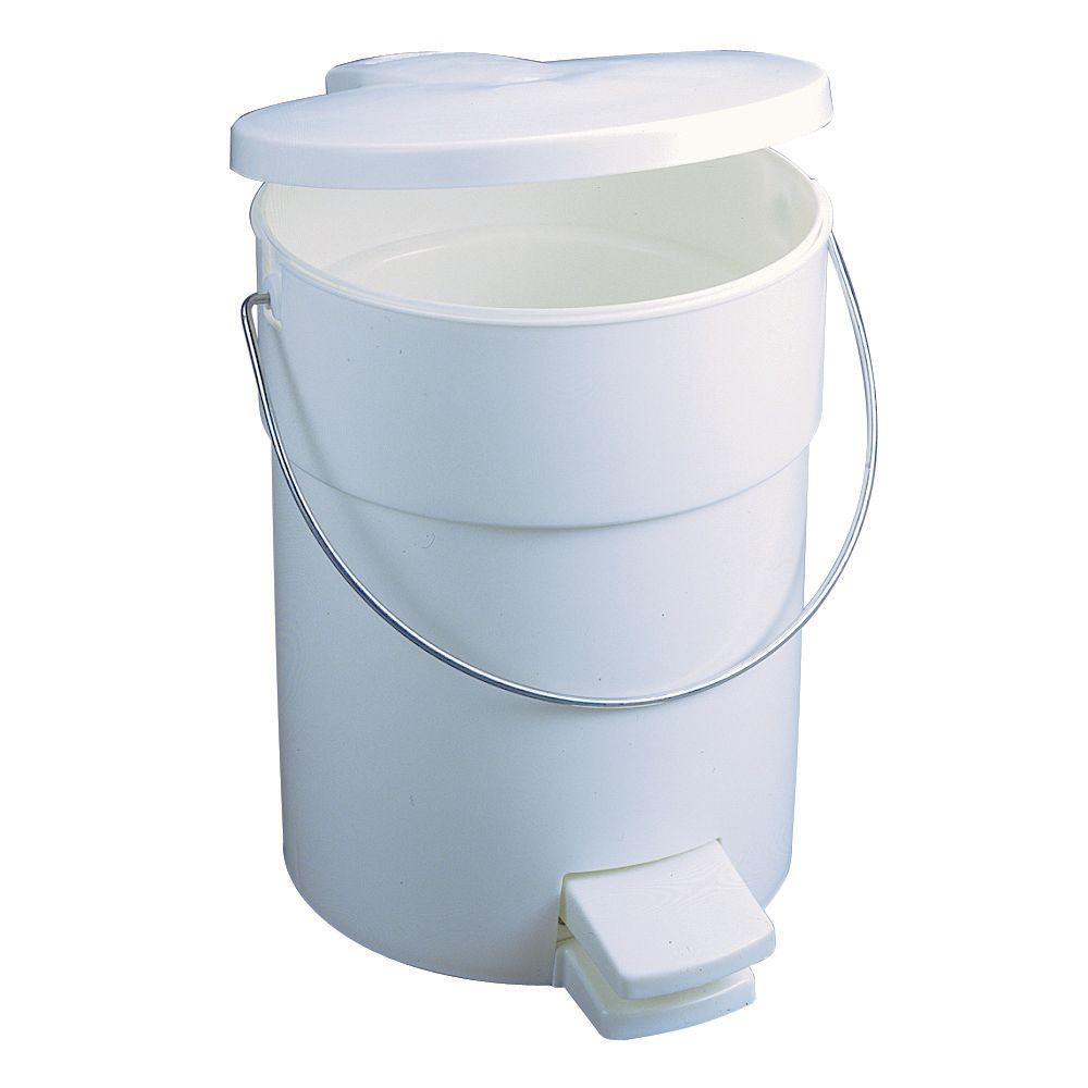 Rubbermaid White 4.5 Gal Step-On Container w/ Rigid Liner