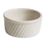 Tuxton&reg; 20 Oz. Round Swirl Souffle