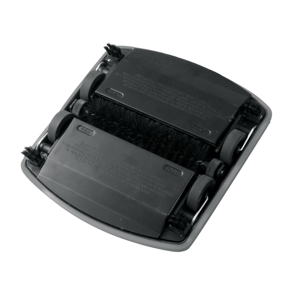 Rubbermaid Black 44" Floor / Carpet Sweeper