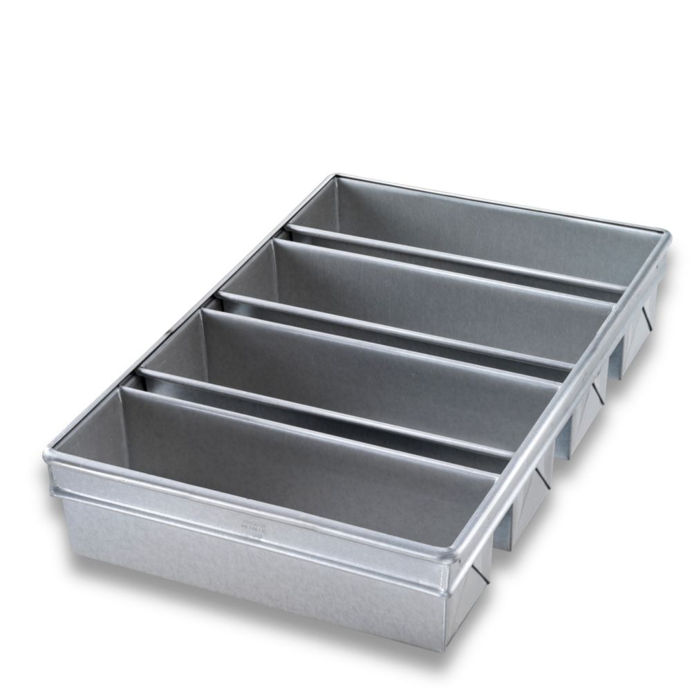 Chicago Metallic Bakeware #468B Aluminized Steel 4-Strap Pullman Pan