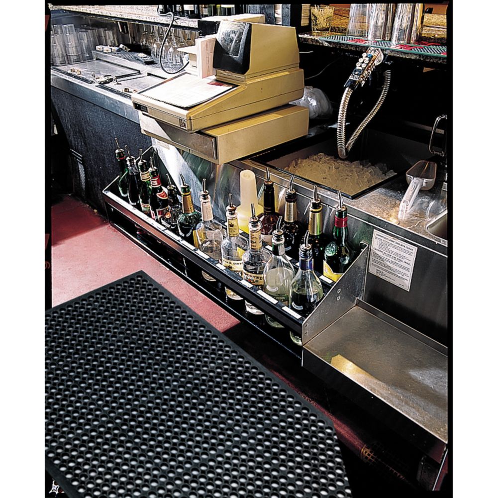 San Jamar&reg; Medium Duty Black Tuf-Mat