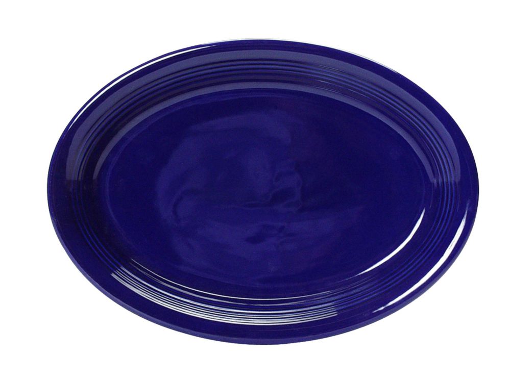 Tuxton&reg; 13-1/2" x 9-3/4" Cobalt Oval Platter Coupe