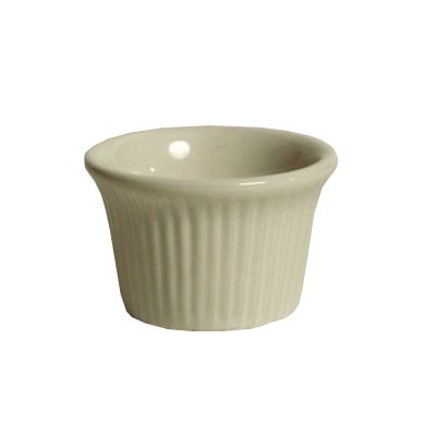 Tuxton&reg; 1.5 Oz. Fluted Eggshell Ramekin