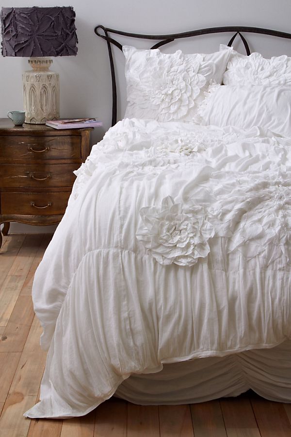 Slide View: 1: Georgina Duvet Cover