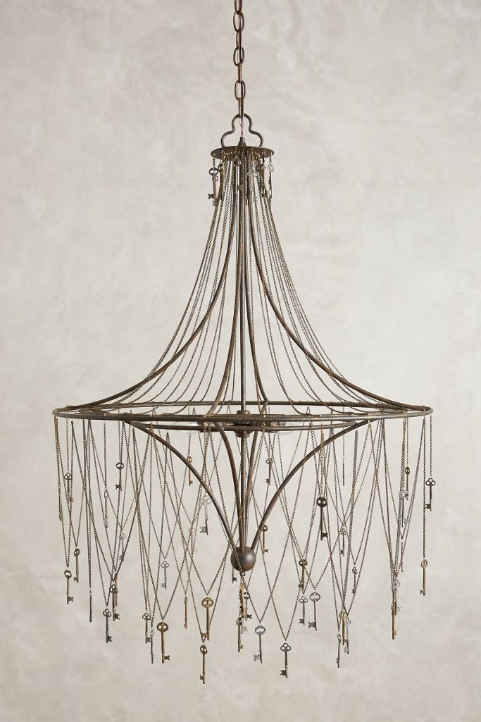 skeleton-key-chandelier-anthropologie