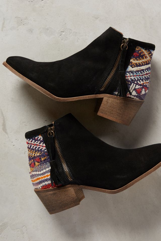 Howsty Tahirah Booties Anthropologie