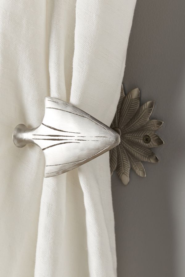 Bow Arrow Tieback Anthropologie