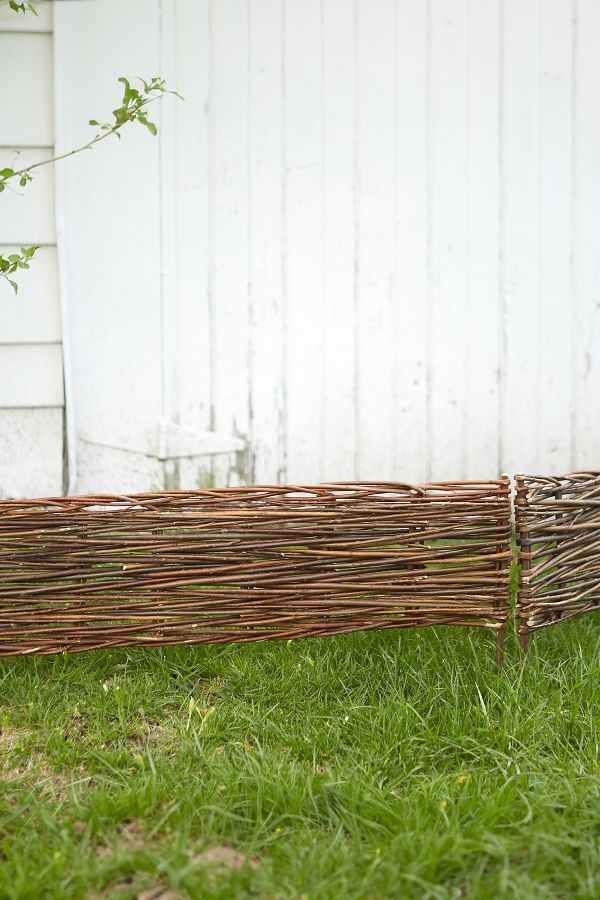 Slide View: 1: Woven Willow Border Fence Set