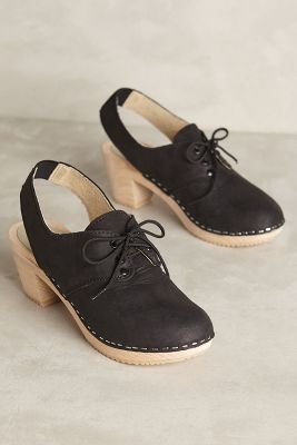 nina clogs