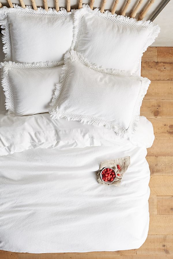 Slide View: 2: Matelasse Liora Duvet Cover