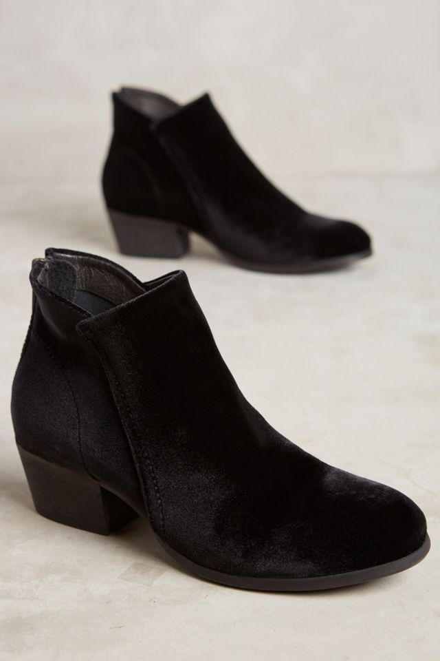ariat jolene booties