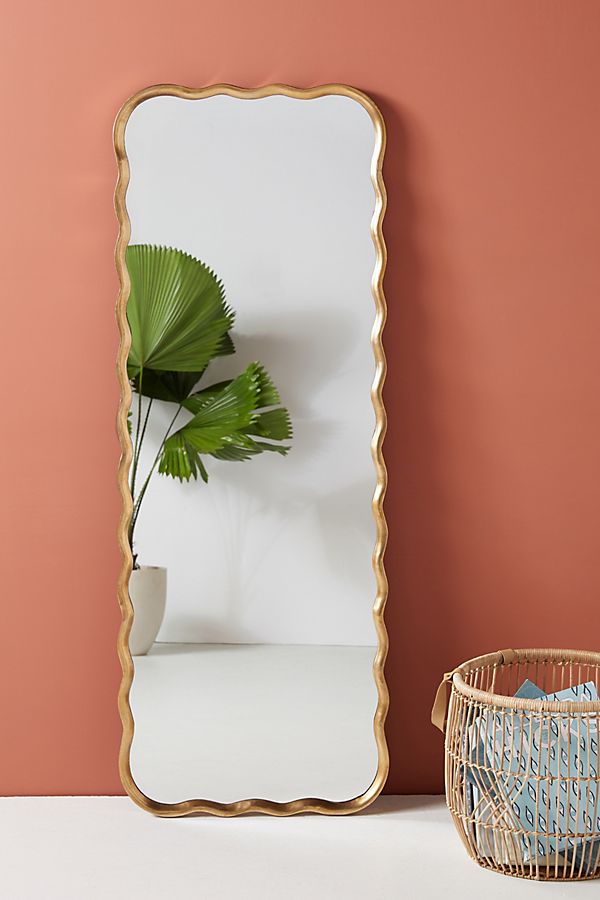 Slide View: 4: Coquille Mirror