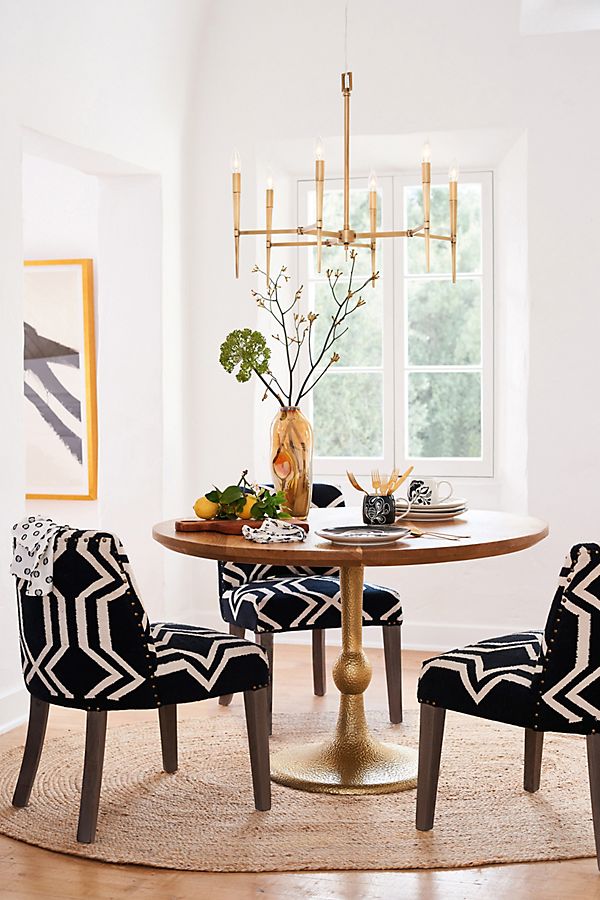 Slide View: 10: Tulipa Dining Table