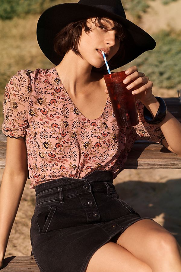 Slide View: 1: Olivia Floral Top