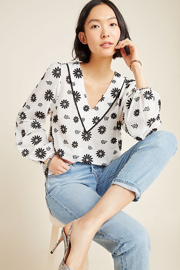 Slide View: 1: Rita Textured Floral Blouse