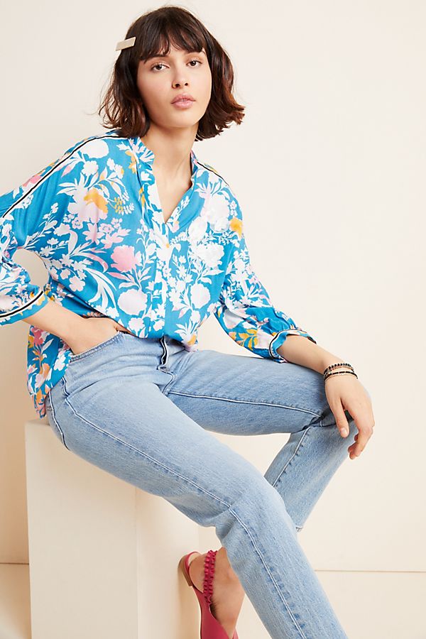 Slide View: 1: Carolina Buttondown