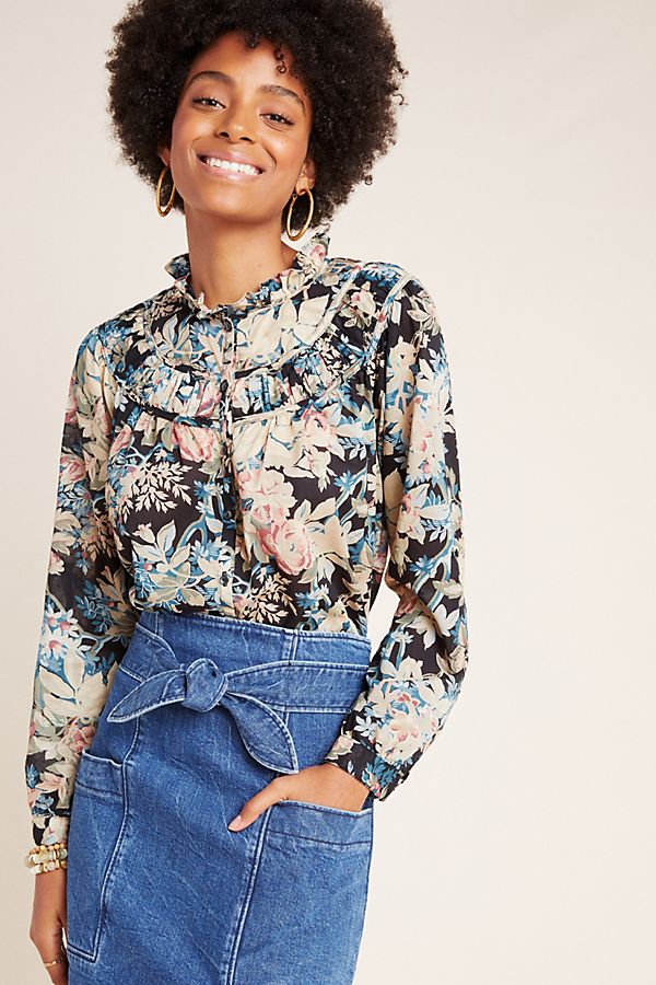 Slide View: 1: Queenie Ruffled Blouse