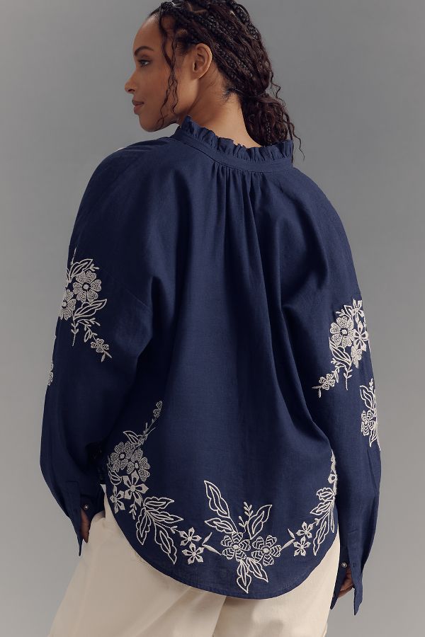 Slide View: 6: The Tavi Buttondown Blouse by Pilcro: Embroidered Edition