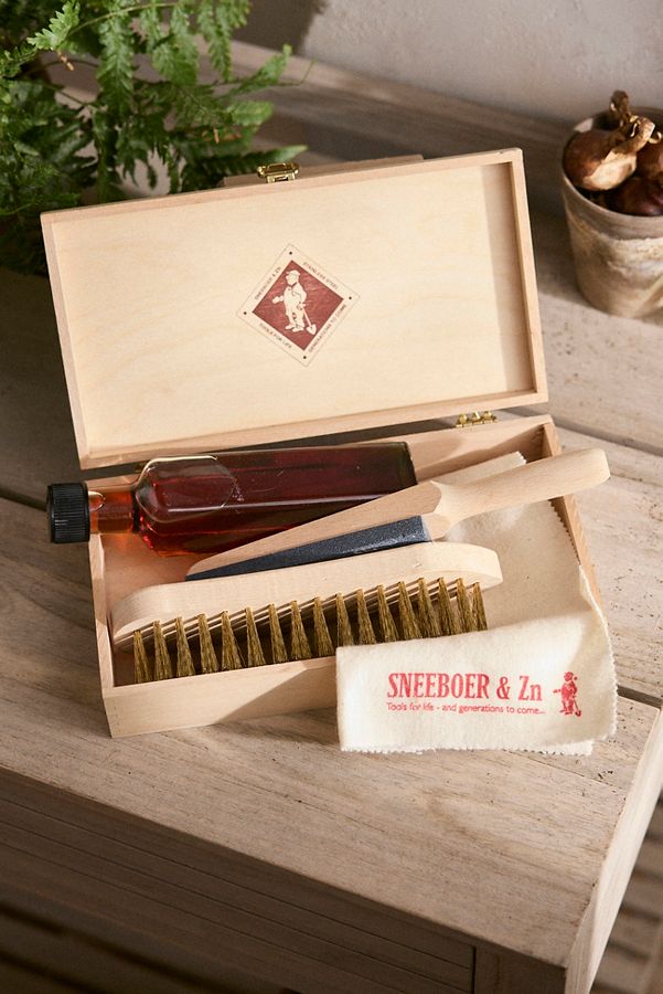 Slide View: 1: Sneeboer Garden Tool Maintenance Kit