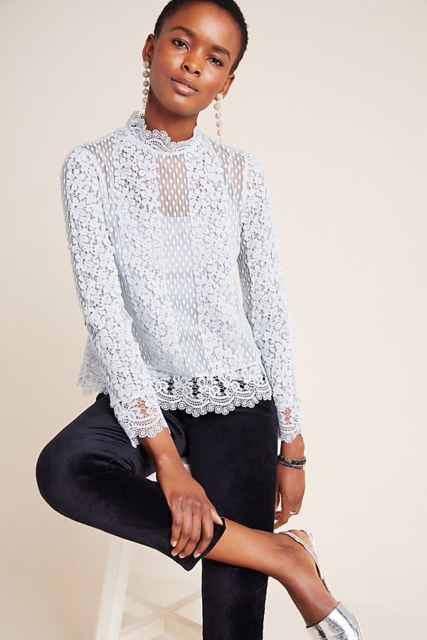 Slide View: 1: Loraine Lace Top