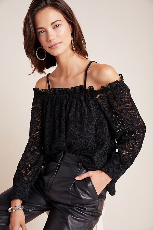 Slide View: 1: Romana Lace Top