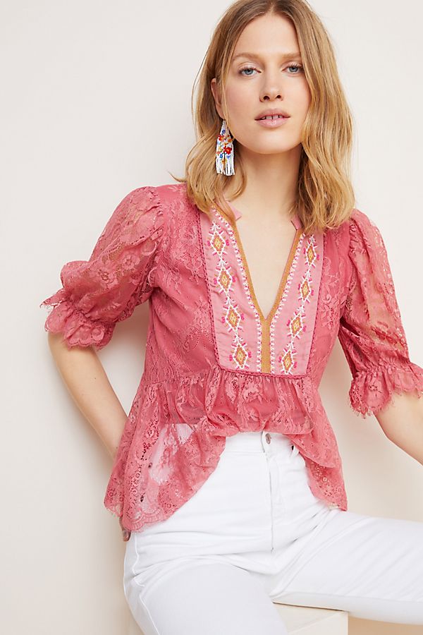 Slide View: 1: Kiyana Lace Top