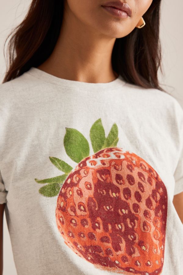 Vista de diapositivas: 5: Camiseta Gráfica de Fresa para Bebé de Anthropologie