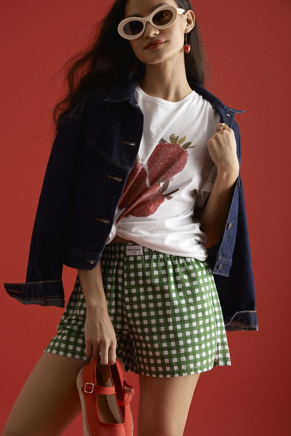 Vista diapositiva: 8: T-Shirt Boyfriend con Grafica a Fragola di Anthropologie