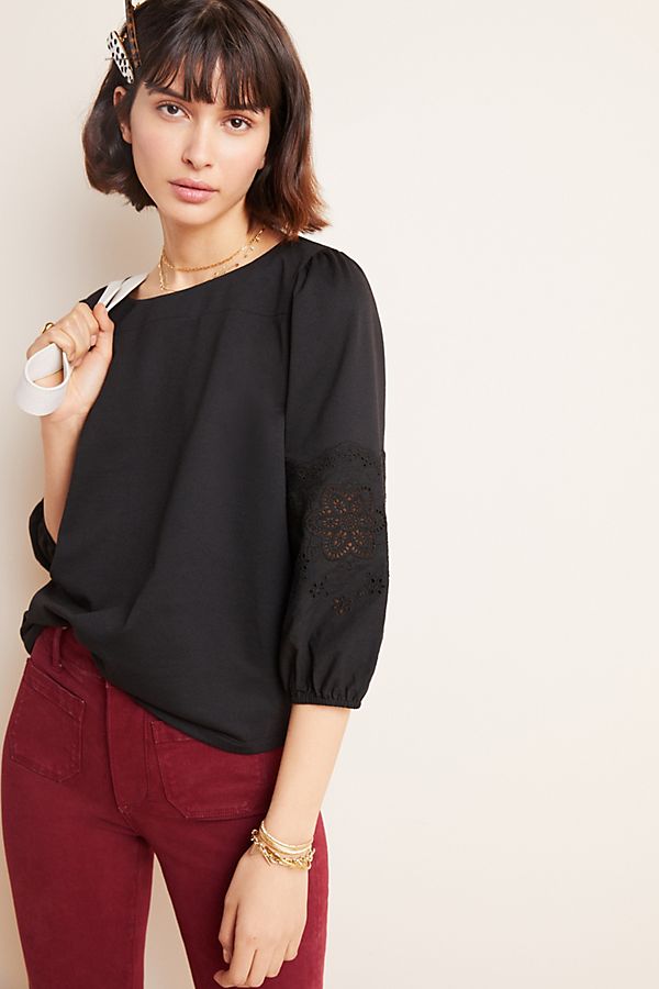 Slide View: 1: Lailah Puff-Sleeved Top
