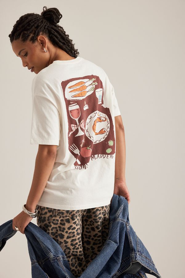 Vista diapositiva: 2: T-Shirt Boyfriend Grafica Festa Cena Damson Madder