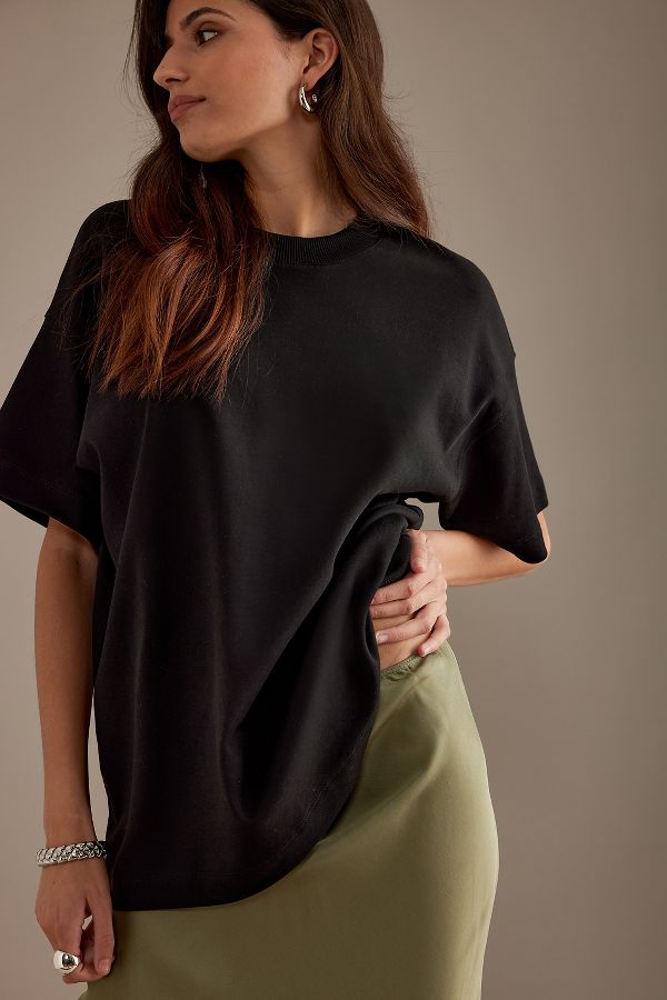 Slide View: 3: Short-Sleeve Oversized T-Shirt 