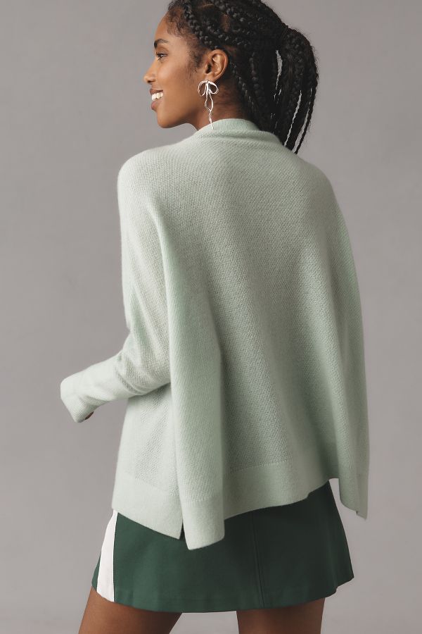 Vista de diapositivas: 2: The Shea Oversized Boxy Cashmere Jumper by Maeve